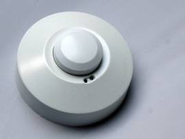 Automatische E-Herd-Abschaltung mit Präsenzmelder